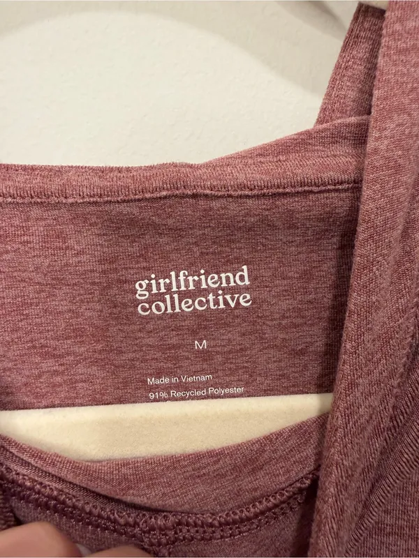 Girlfriend Collective Heathered Cropped Lightweight‎ Hoodie Size Medium - Image 2