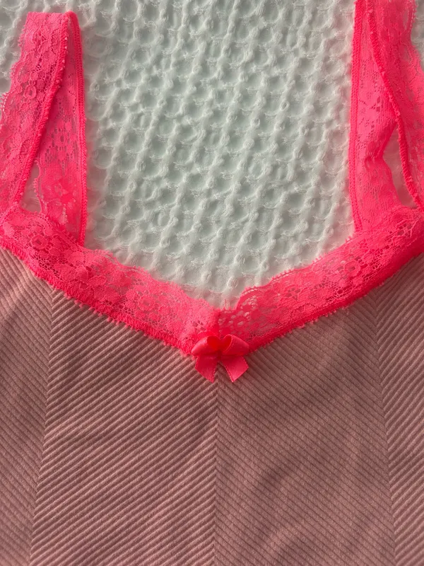 Urban Outfitters light pink with bright pink lace tank top - Image 2