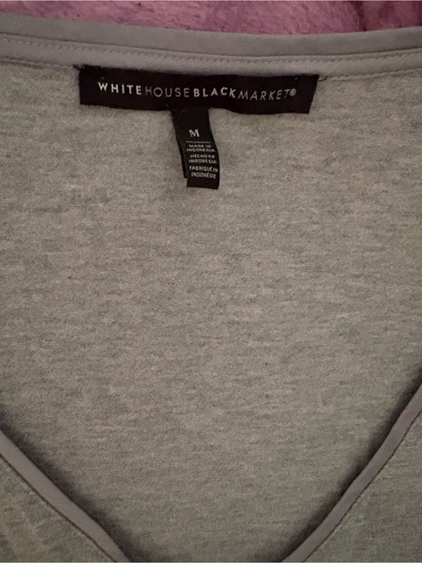 Women's Grey V-Neck Short Sleeve Top - Brand Unspecified - Image 2