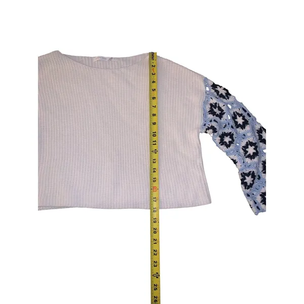 Altar'd State Granny Square Crochet Sleeve Boho Sweater XXS White‎ Blue - Image 5