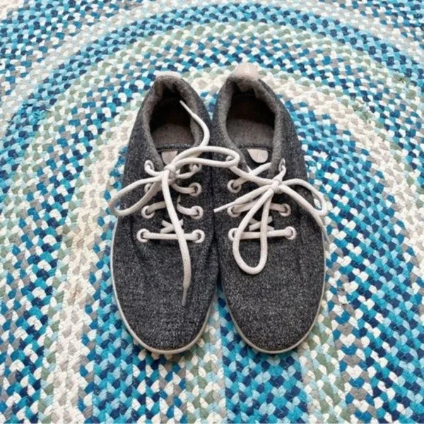 Allbirds Shoes‎ - Image 2
