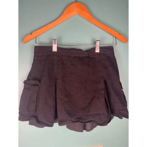 Vestique Black Cargo Mini Skort Size M | Utility Pocket Skirt Shorts - Image 6
