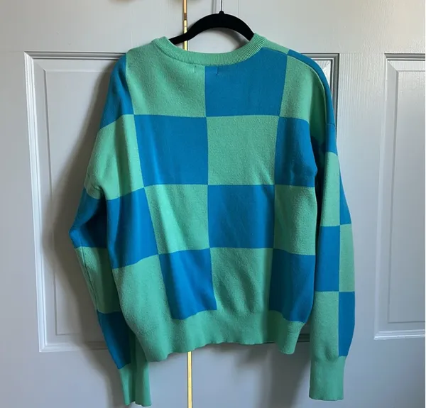 Edikted blue and green checkered crewneck sweater - Image 3