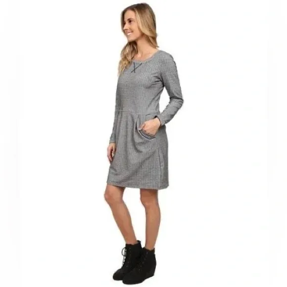 Patagonia Women’s Long Sleeve Dress | Gray Herringbone | Size Medium - Image 9