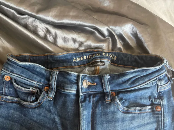 American Eagle Shorts - Image 3