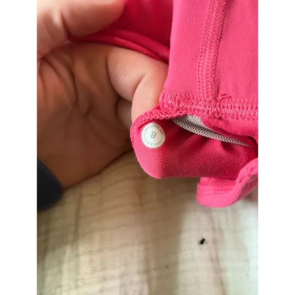 New Lululemon Size 8 Flow Y Bra Light Support A–C Cups Pink - Image 3
