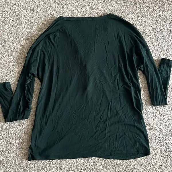 Express One-Eleven Green Lace Up Long Sleeve Top - Image 5