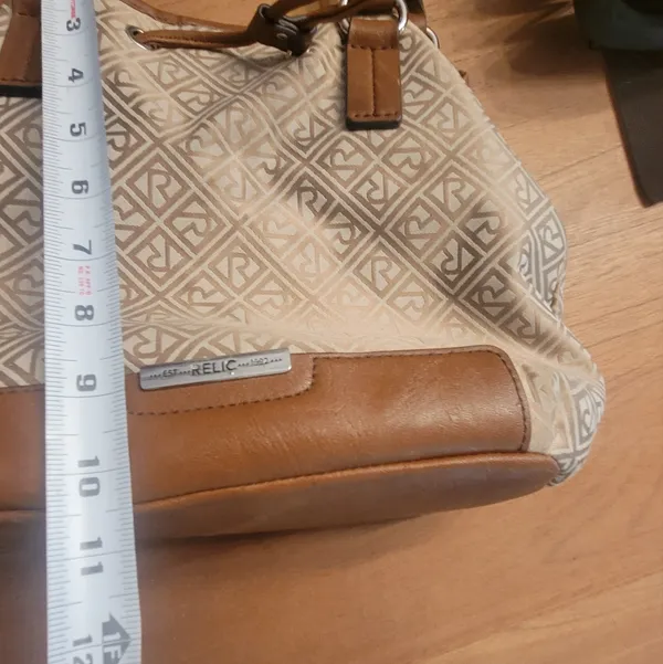 Relic hobo bag - Image 6