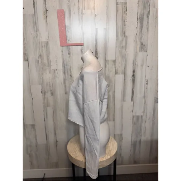 White crop top sweater Size L - Image 2