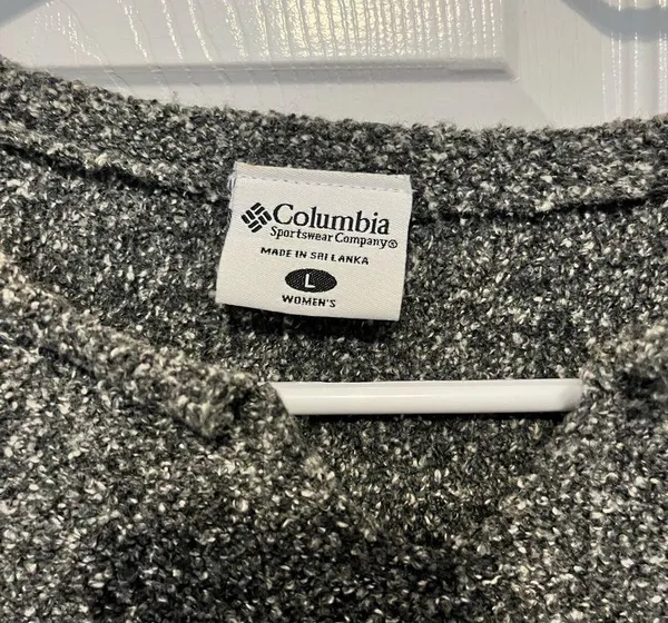 Columbia grey black sweater size large - Image 3