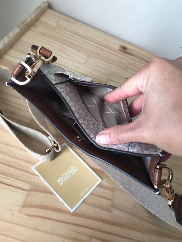 Michael Kors Purse - Image 10
