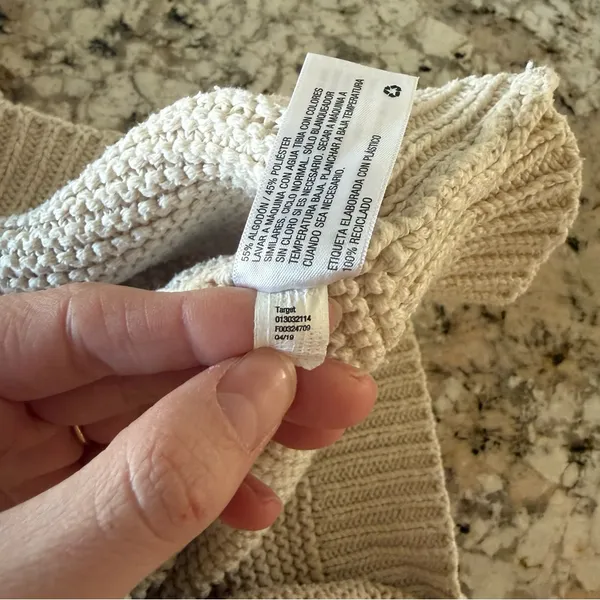 Universal Thread Cream Knit Sweater Medium Lace Detail Sleeves - Image 6