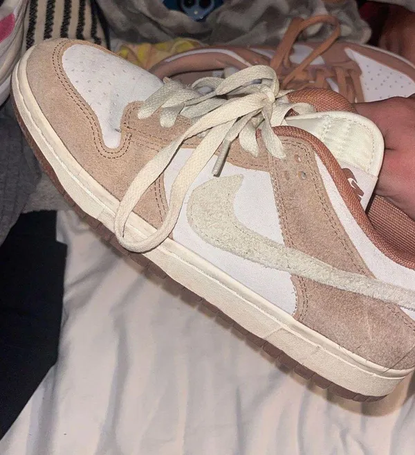 Nike Dunks - Image 5