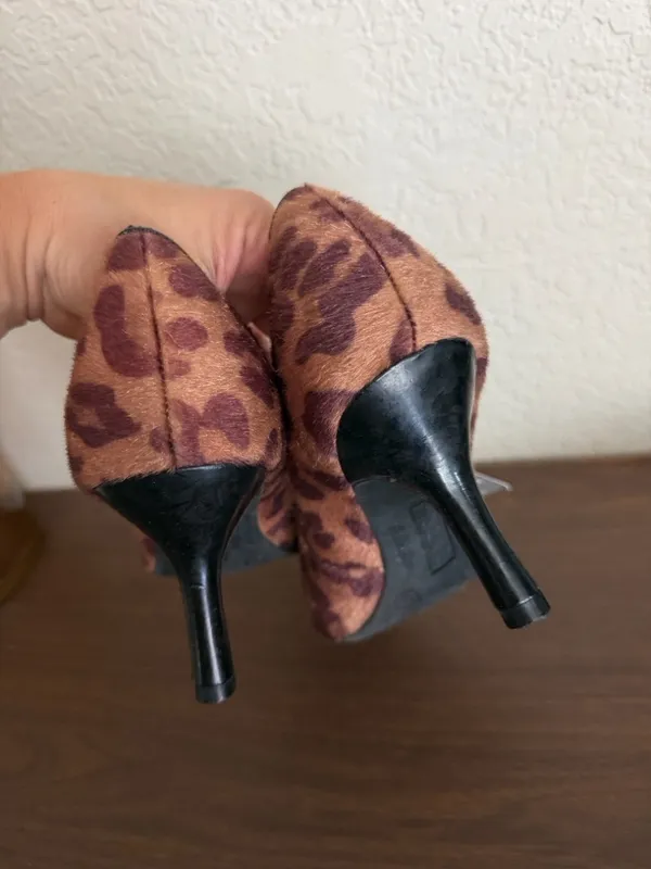 Comfort plus Leopard Print Pointed Toe Women's Pumps - Brown 9 - Image 3