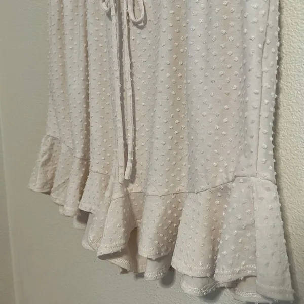 Blue B Cream Dot Romper Size L - Image 6