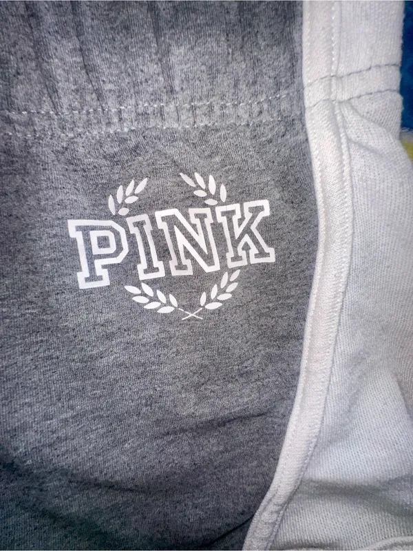 VS PINK Mini Shorts! - Image 2