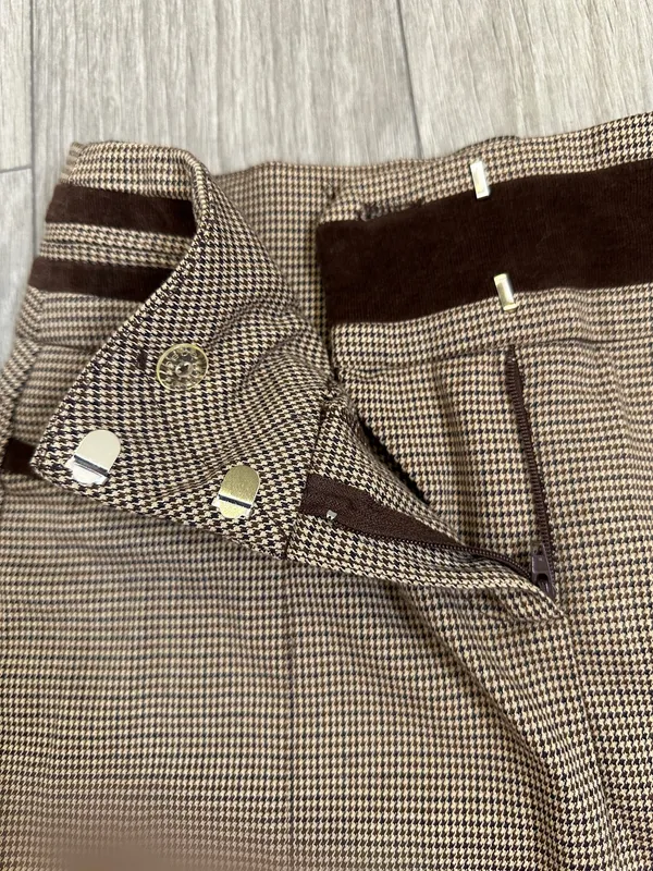 Bebe Houndstooth Pencil Midi Skirt Brown Vintage Size 4 - Image 5