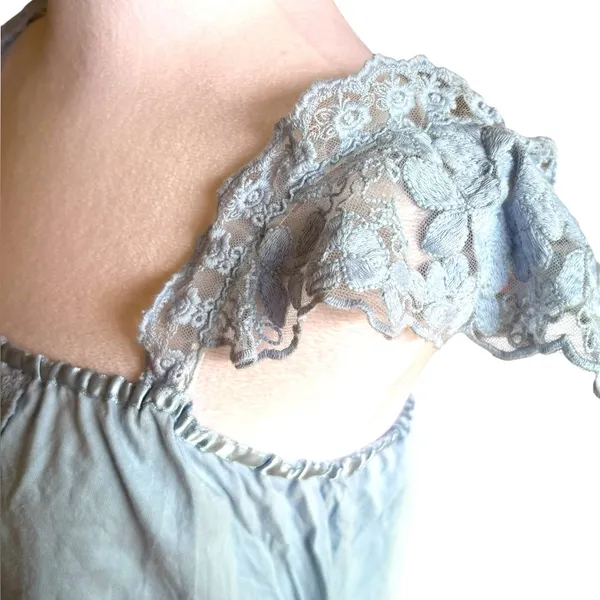 Anthropologie Tiny Daphne Lace Tank Blue Flutter Strap Womens Size Medium - Image 8