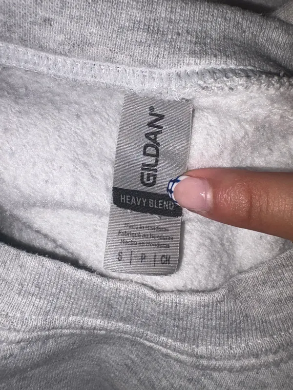 Gildan Kentucky Crewneck - Image 3