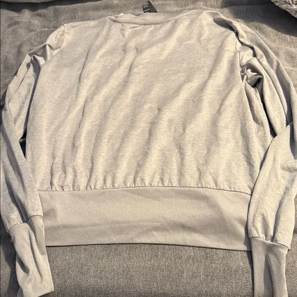 Vuori Heather Gray Long-Sleeve Shirt - Image 4