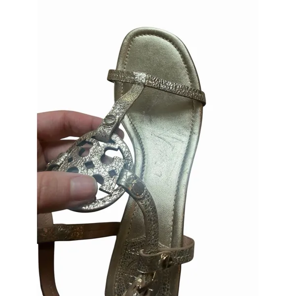 Tory Burch Gold Metallic T-Strap Wood Block Heel Sandals Logo Leather 8 Designer - Image 8