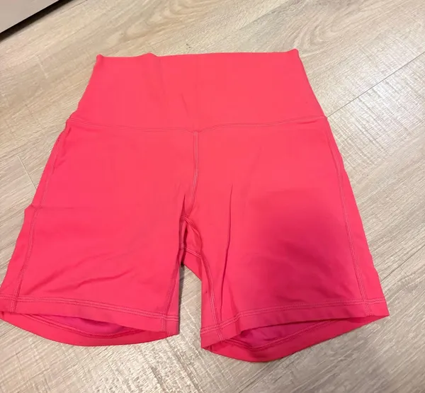 Lululemon Align Shorts 6" High-Rise  - Image 2