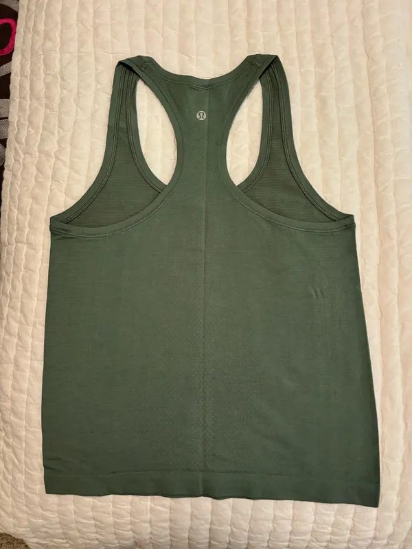 Lululemon Swiftly Tank Tech - Image 3