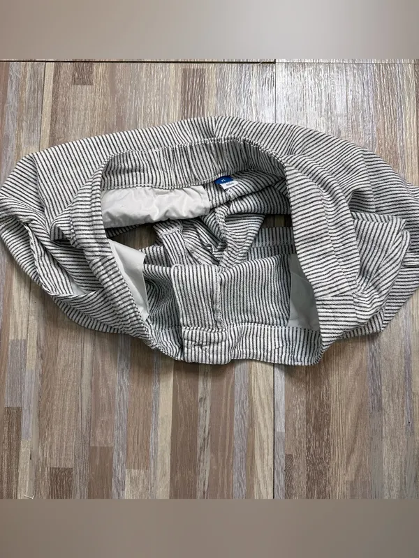 Old Navy Striped Women’s Linen Shorts Size XL - Image 9