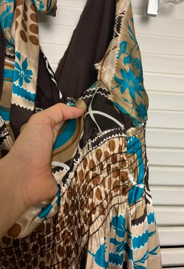 1950s 16/18 handmade silky printed halter dress - Image 6