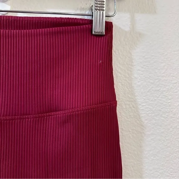 Carbon 38 High Rise Ribbed 7/8 Leggings Ankle‎ Red Size Small - Image 6
