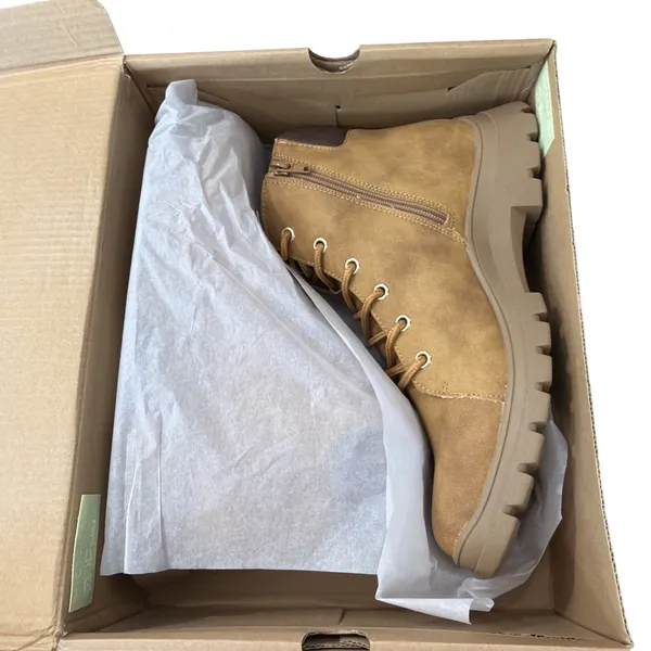 ICHIGO Women's Combat Boots 9.5 Tan Suede Lace Up Side Zip Lug Sole NIB - Image 5