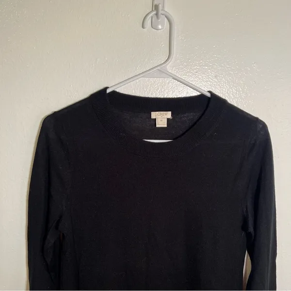 J. Crew Factory Women's Size XS Sawyer‎ Sweater Crewneck Black Merino Wool E0022 - Image 4