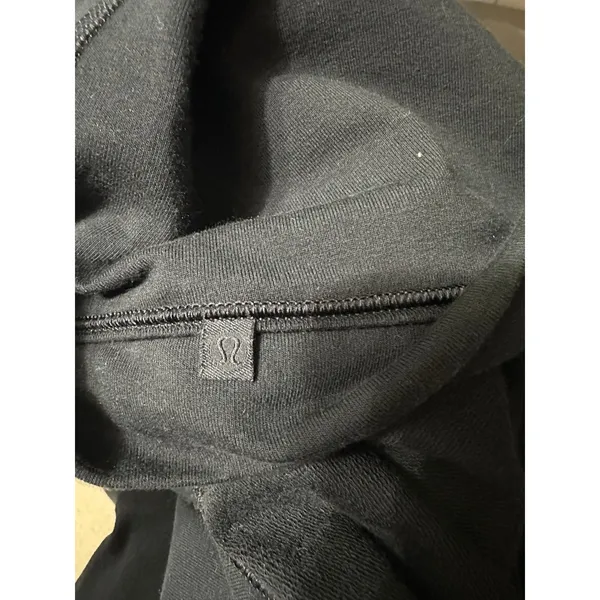 Lululemon women's space crew eyelet black size‎ 4 - Image 4