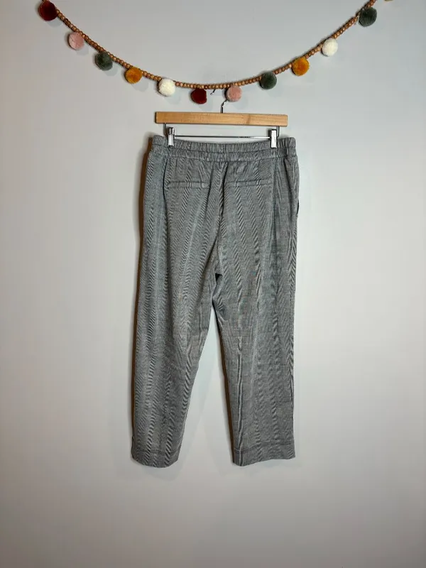 A New Day grey plaid pull on casual dress pants - Image 4