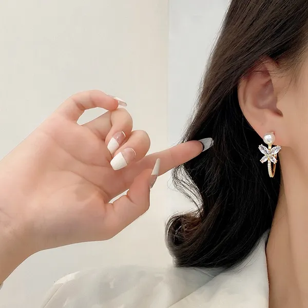 Women's Crystal Butterfly Pearl Half Hoop Earrings - Image 3