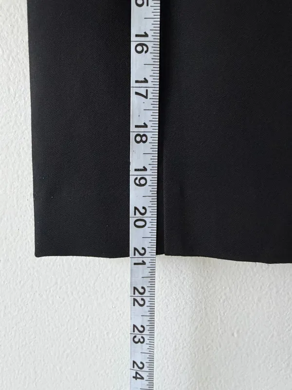 Express Sleek Black Pencil Skirt - Image 10