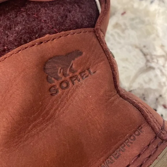 Sorel Women's Slimpack II Lace Boot in size‎ 7 - Image 4