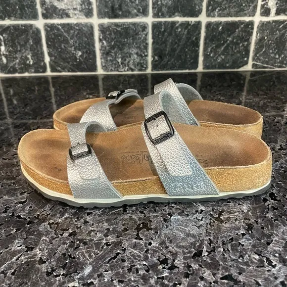 Birkenstock Birki’s Silver Two Strap‎ Sandals Size 5 - Image 3
