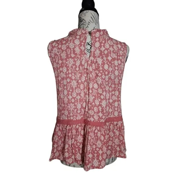 Maurices Boho Geometric Lace Peplum Top, Size Medium - Image 2
