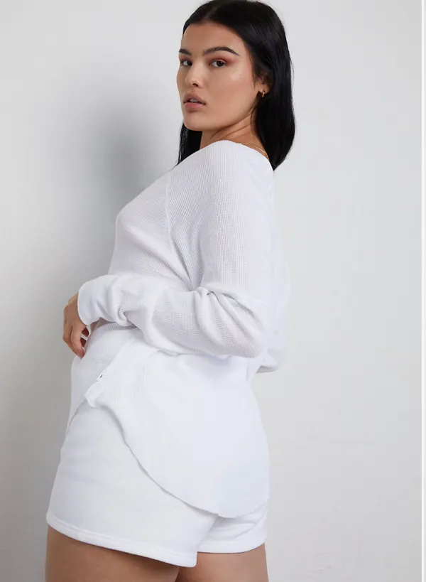 Aritzia TNA Alder Thermal White - Image 2