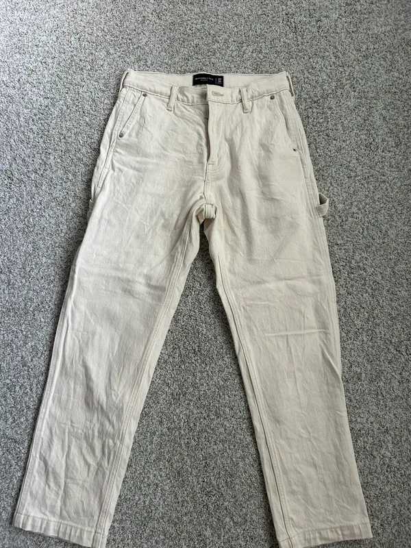 Abercrombie & Fitch Jeans  - Image 2