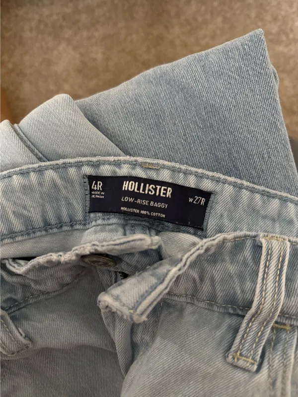 Hollister Low Rise Baggy - Image 3