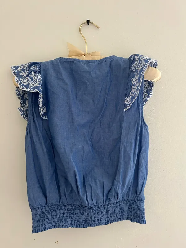 Arizona Jean Company Women’s Top with Embroidery - Image 4