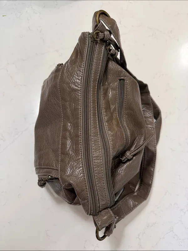 Women's Taupe faux Leather Crossbody Bag - Image 2