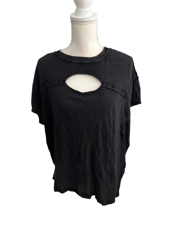 WE THE FREE Black Cutout Short Sleeve Top Size Medium - Image 4