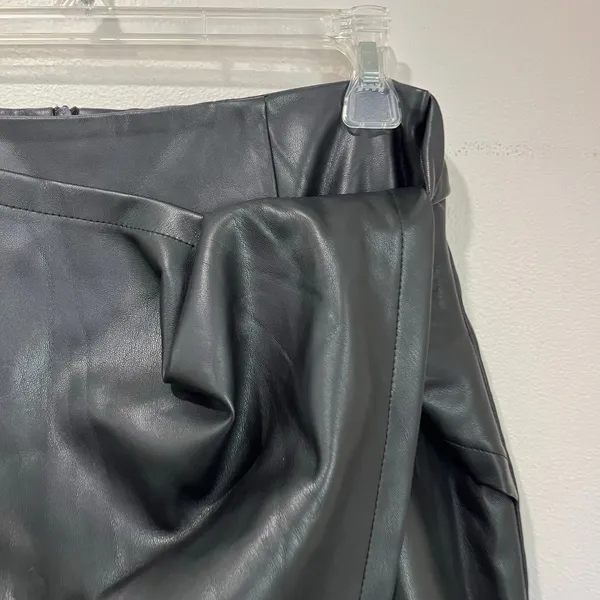 Vero Moda Faux Leather Mini Skirt Size S Black Wrap‎ Style Y2K Grunge - Image 7
