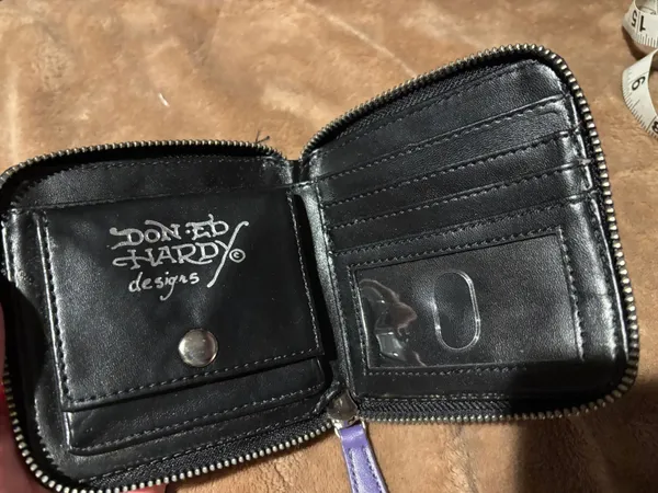 Ed Hardy Wallet - Image 3
