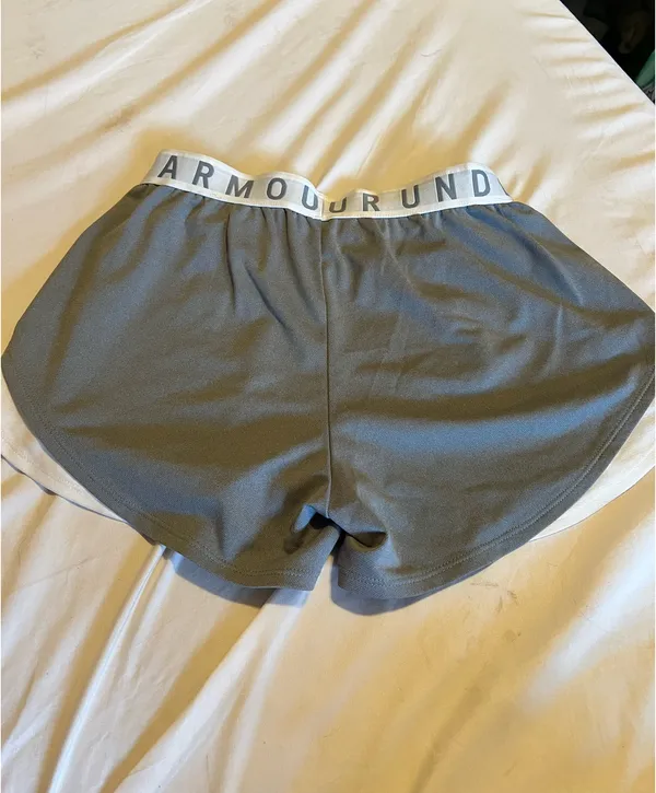Under Armour Shorts - Image 2