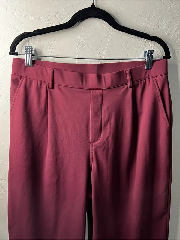 Halara NWT Flex DayStretch Burgundy Pleated Straight Leg High Rise Pants - Image 3