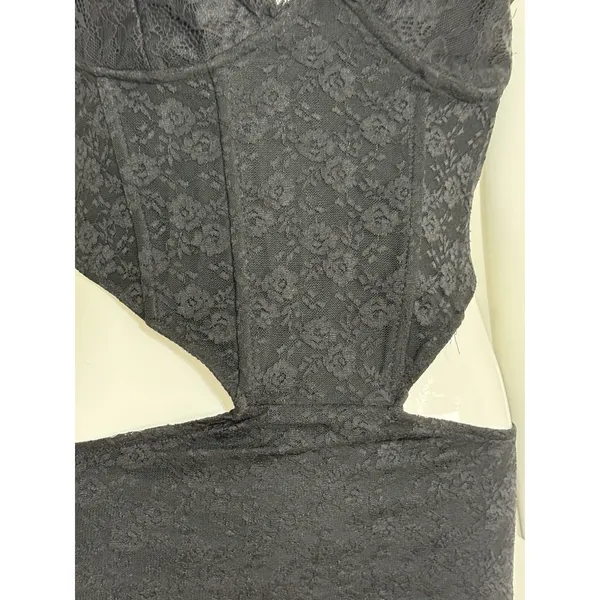Windsor Gothic Lace Halter Mini Dress Women’s Black Cutout Whimsigoth Size M - Image 6